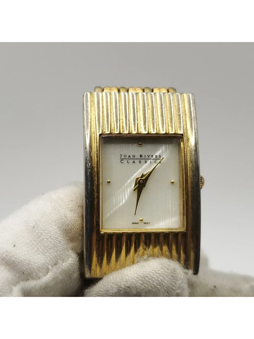 Joan Rivers Classics Rectangle Gold Tone 20mm Womens Watch New Battery 6.5